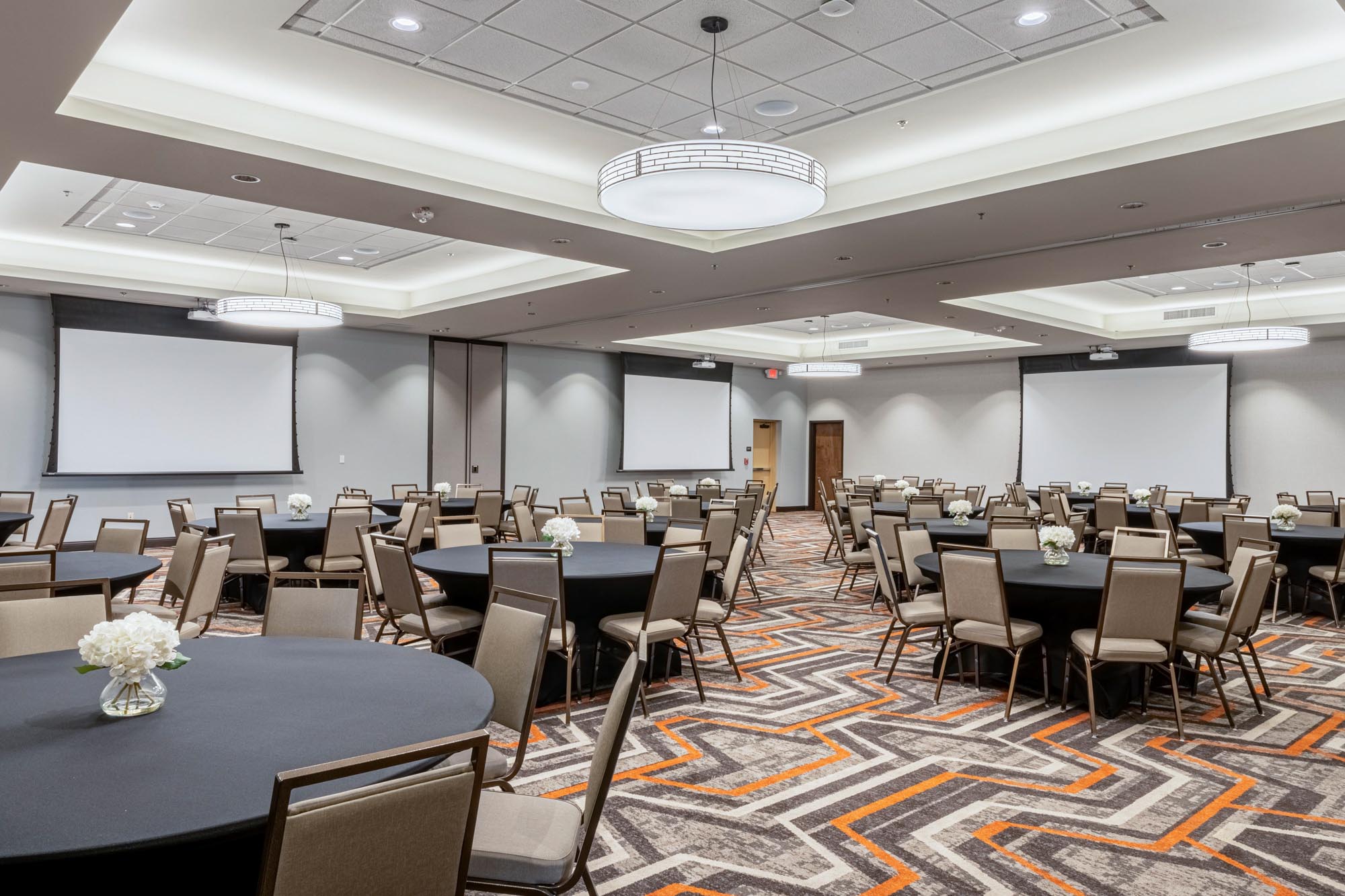 Drury Plaza Hotel Dallas Arlington - Meeting Space