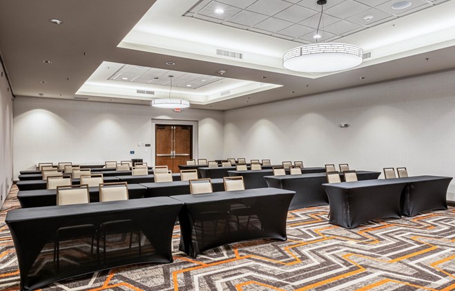 Drury Plaza Hotel Dallas Arlington - Meeting Space