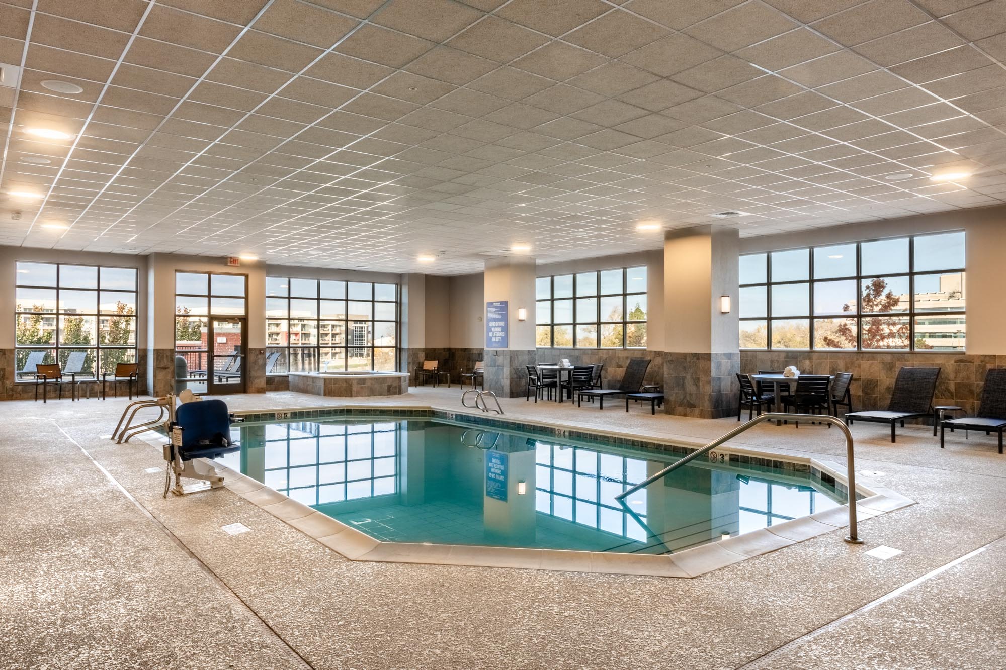 Drury Plaza Hotel Broadview Wichita - Pool