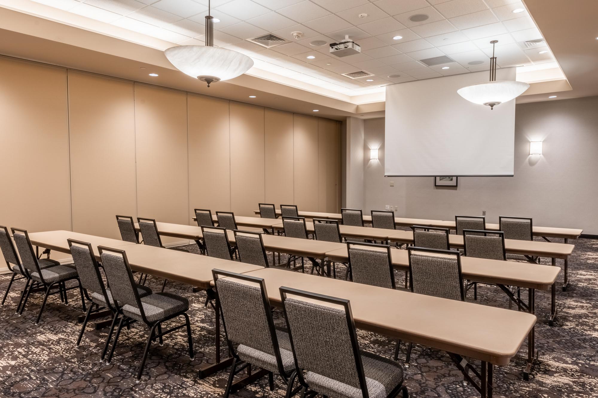 Drury Plaza Hotel Broadview Wichita - Meeting Space