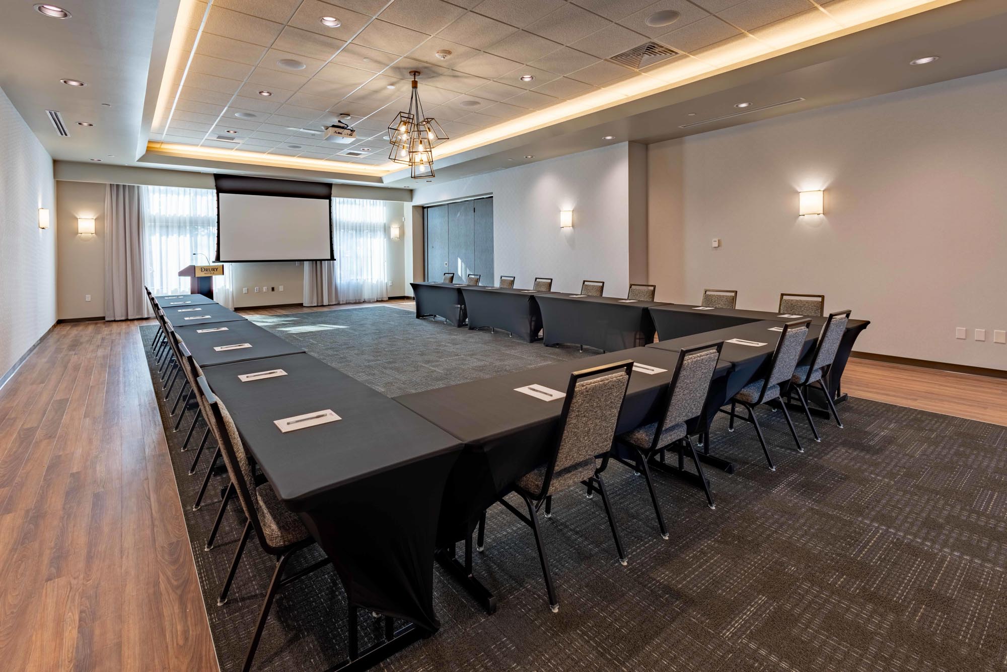 Drury Plaza Hotel Cincinnati Florence - Meeting Room