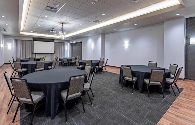 Drury Plaza Hotel Cincinnati Florence - Meeting Room