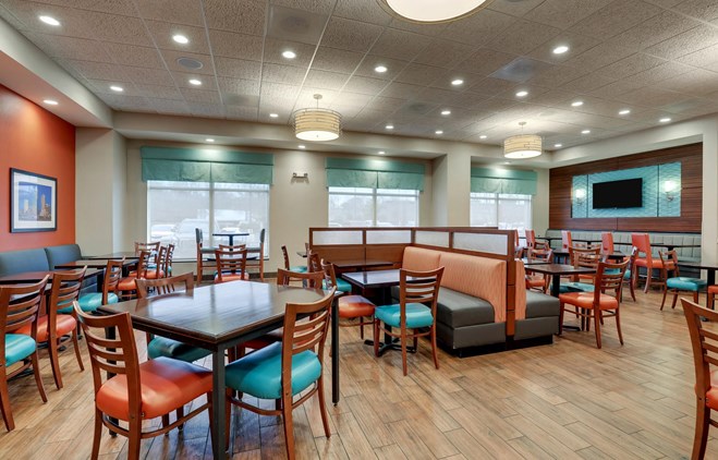 Drury Inn & Suites Charlotte Arrowood