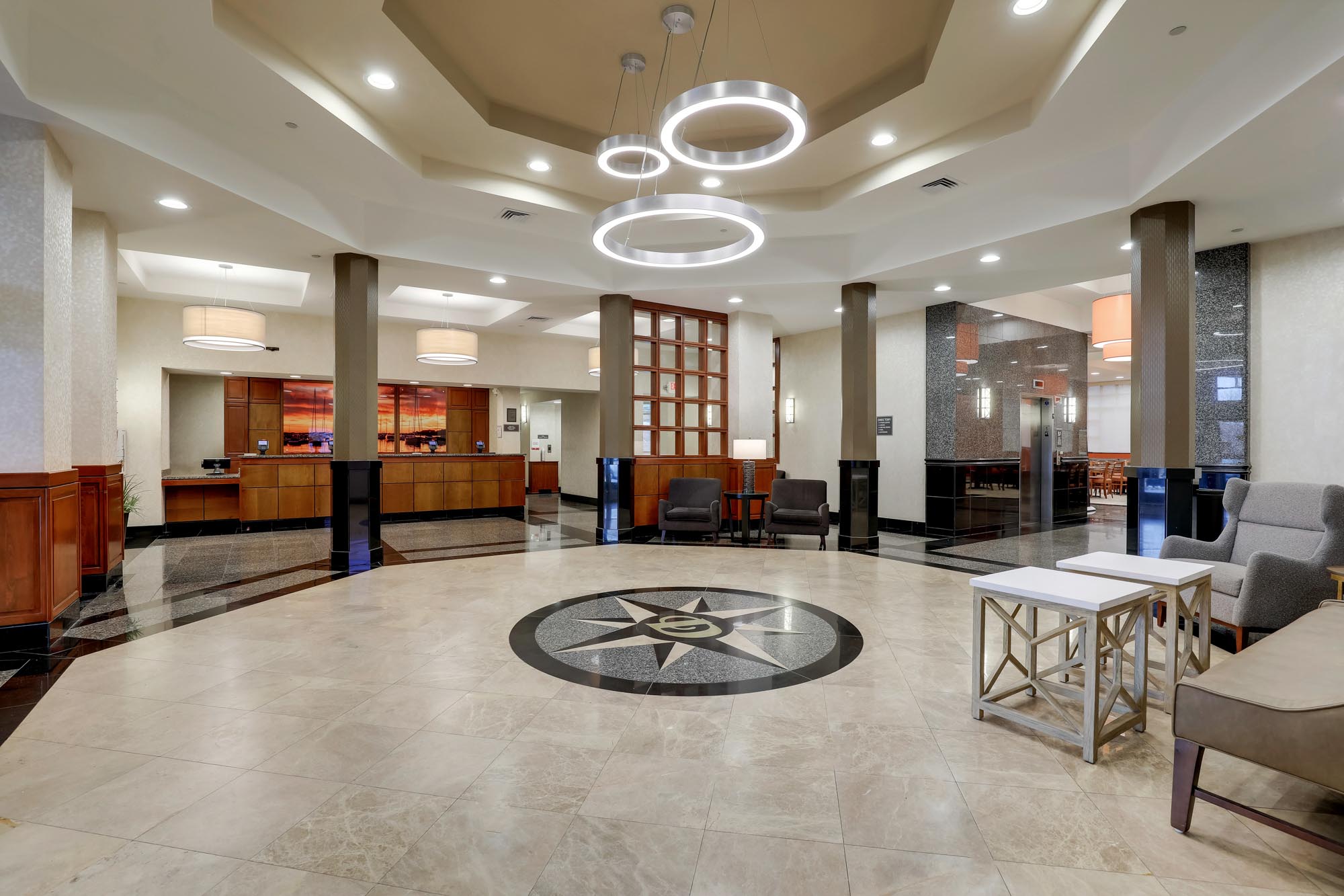 Drury Inn & Suites Charlotte Northlake - Lobby