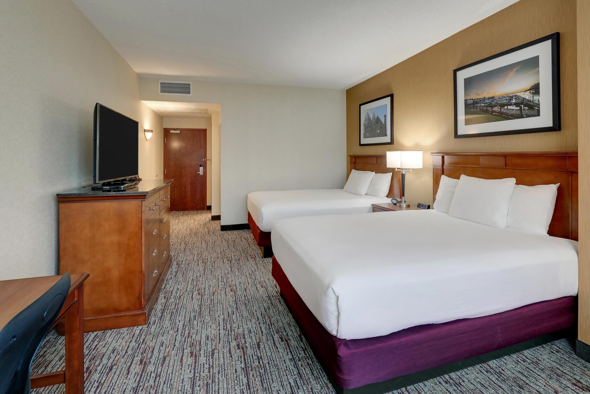 Drury Inn & Suites Charlotte Northlake - Queen Room Deluxe