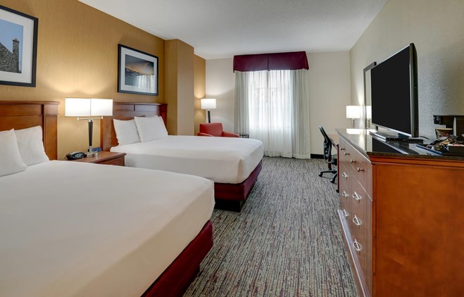Drury Inn & Suites Charlotte Northlake - Queen Room Deluxe