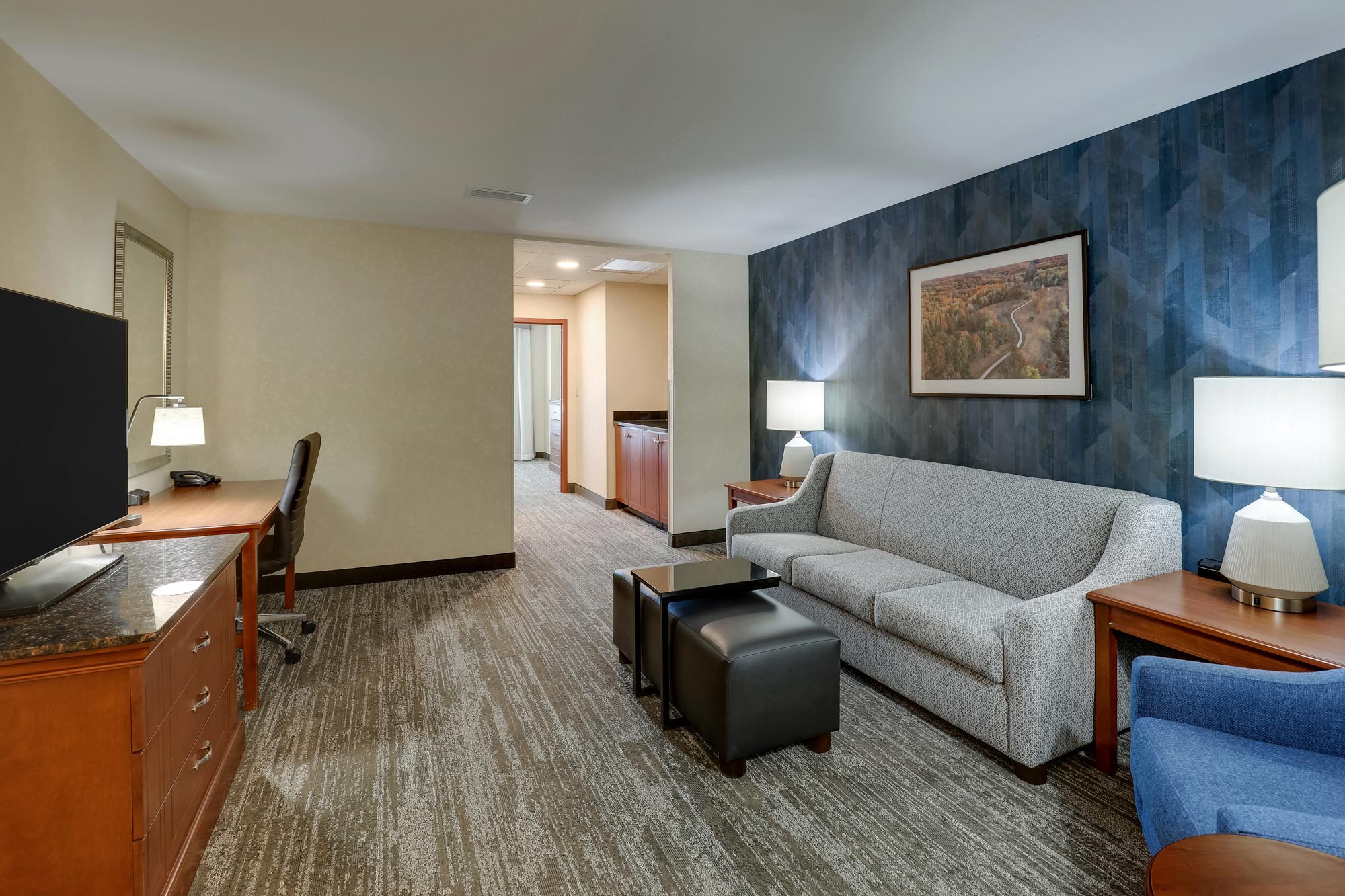 Drury Plaza Hotel Mt. Vernon - King Suite