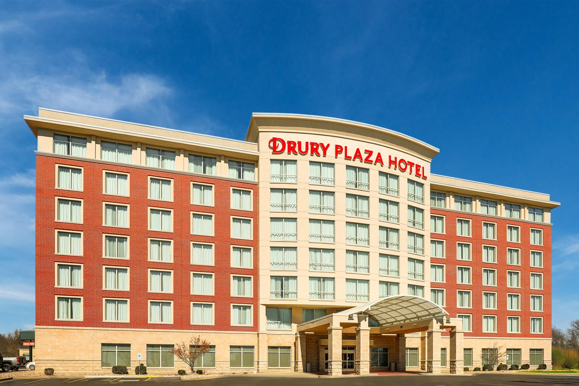 Drury Plaza Hotel Mt. Vernon - Exterior