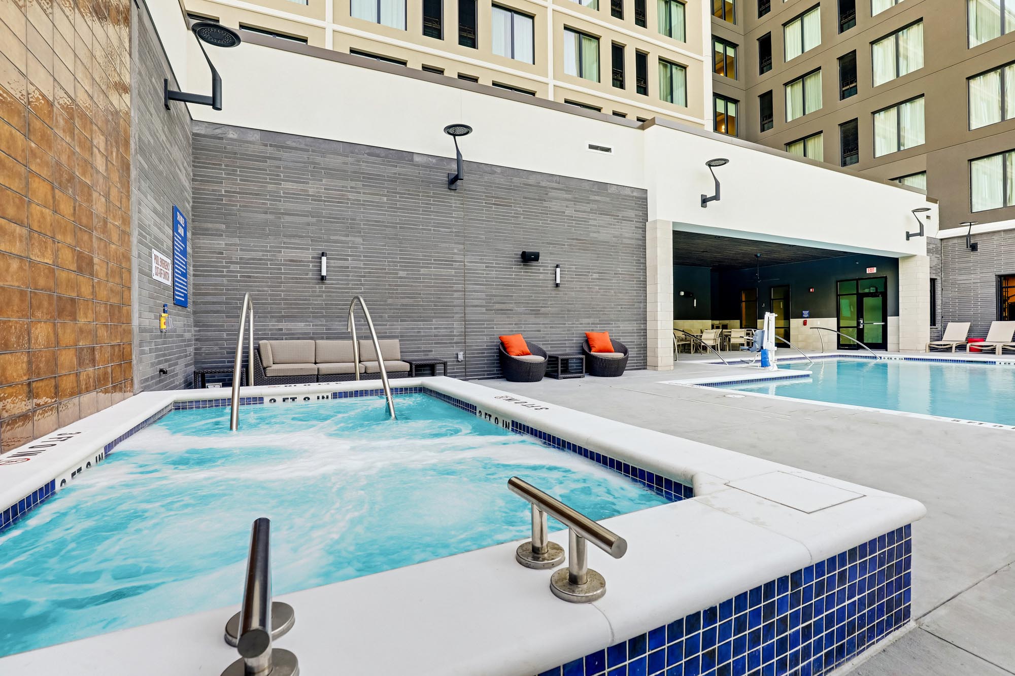 Drury Plaza Hotel North Charleston - Pool Area