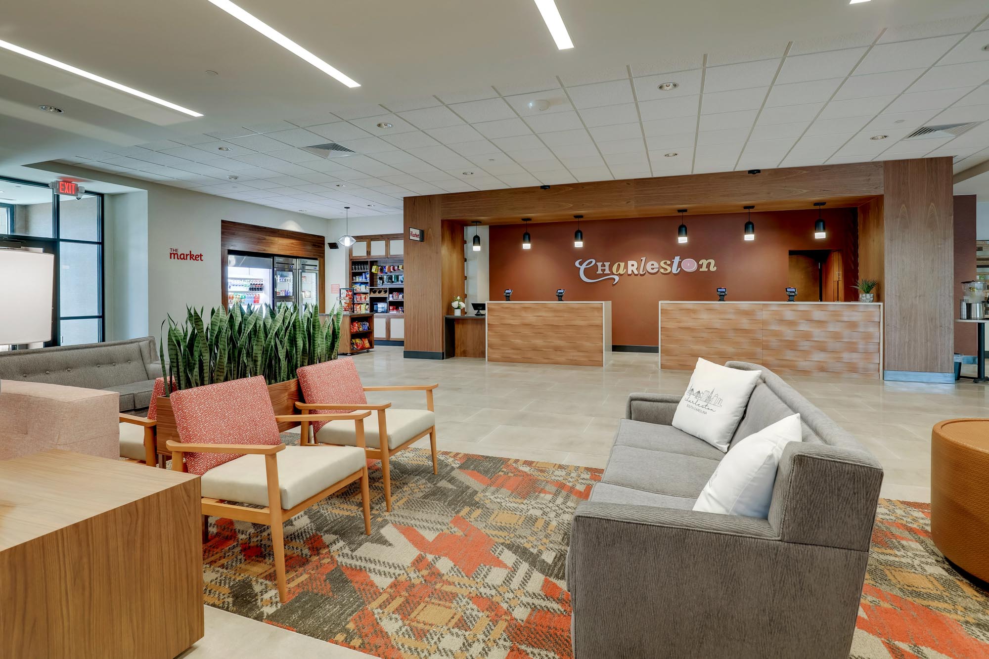 Drury Plaza Hotel North Charleston - Lobby