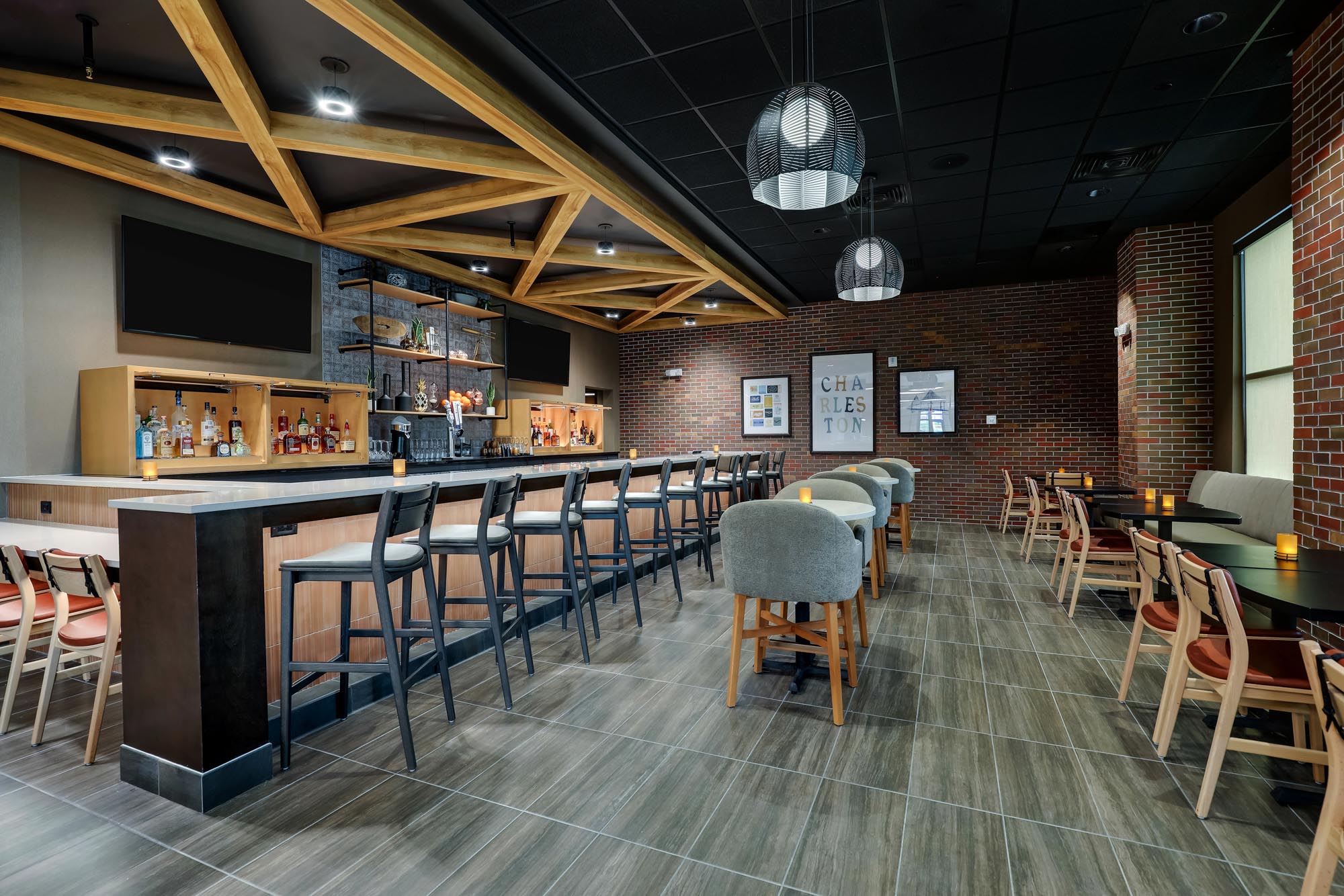 Drury Plaza Hotel North Charleston - Kitchen + Bar