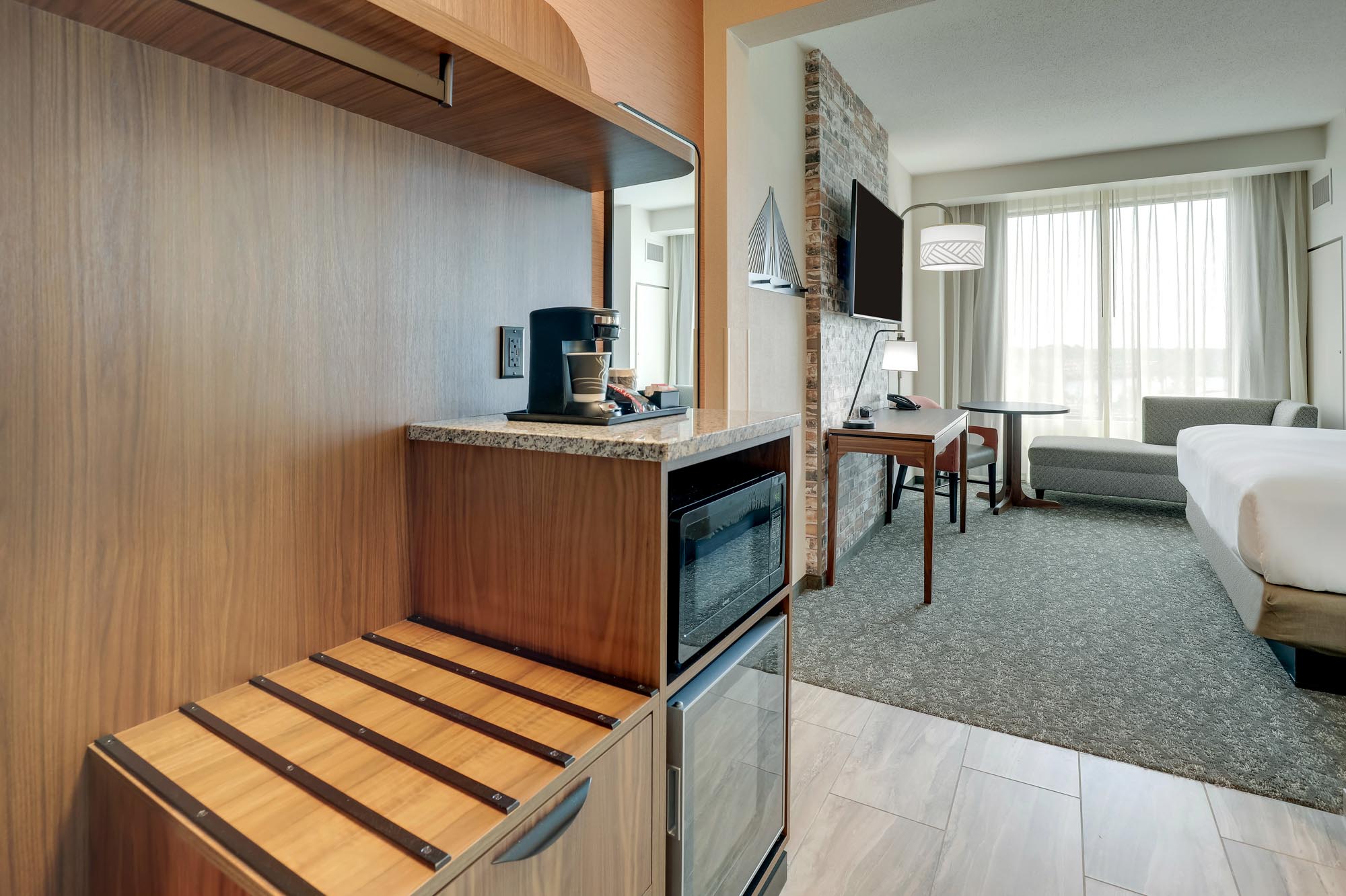 Drury Plaza Hotel North Charleston - King Room Deluxe