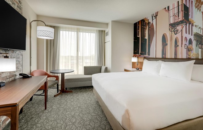 Drury Plaza Hotel North Charleston - King Room Deluxe