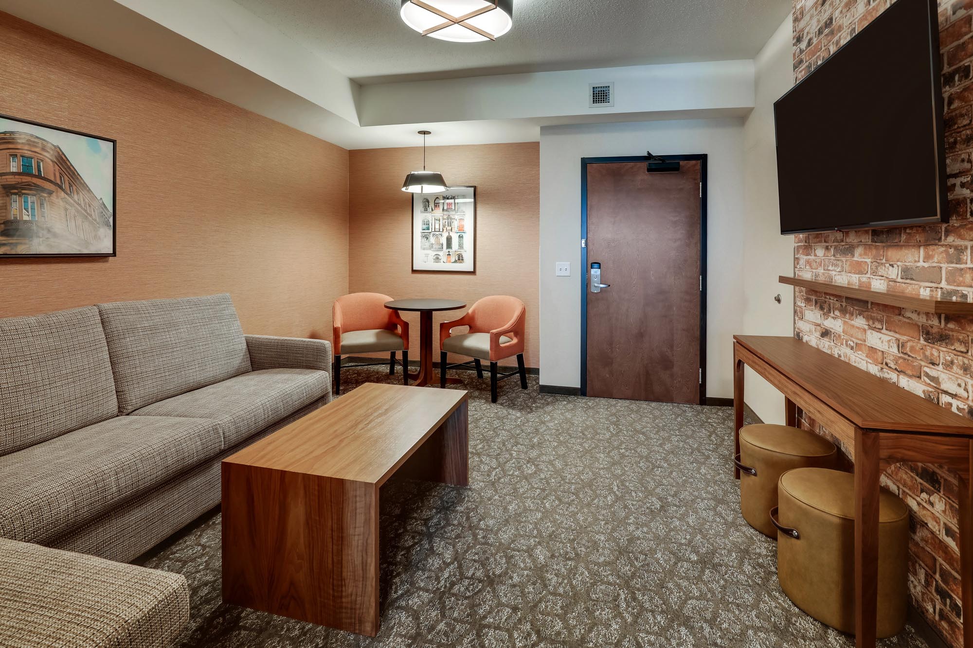 Drury Plaza Hotel North Charleston - King Suite