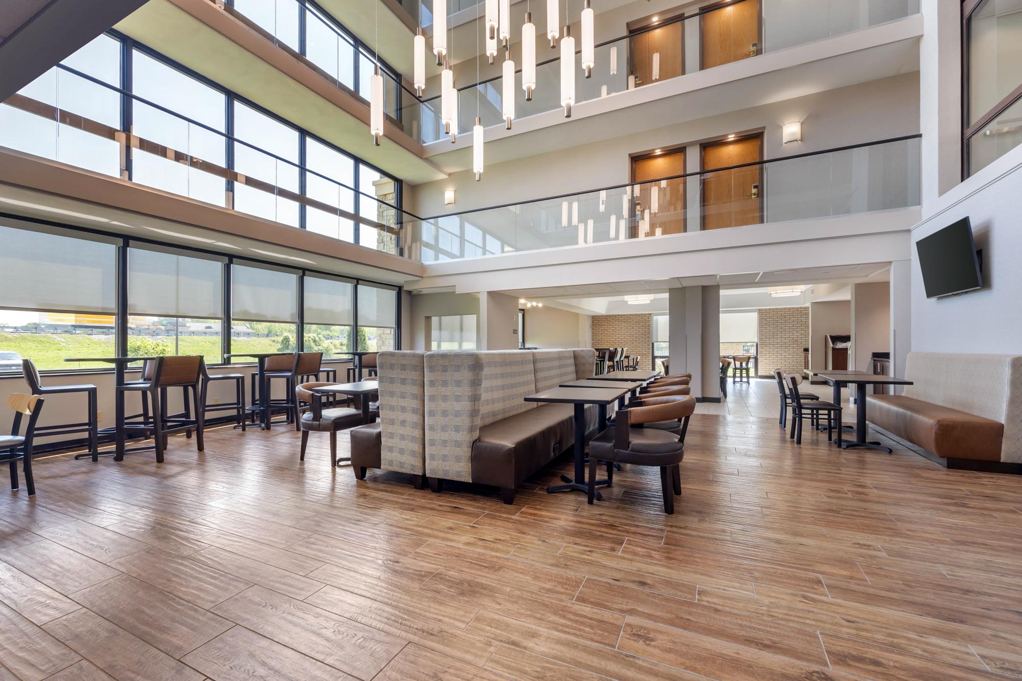Drury Inn & Suites Paducah - Lobby