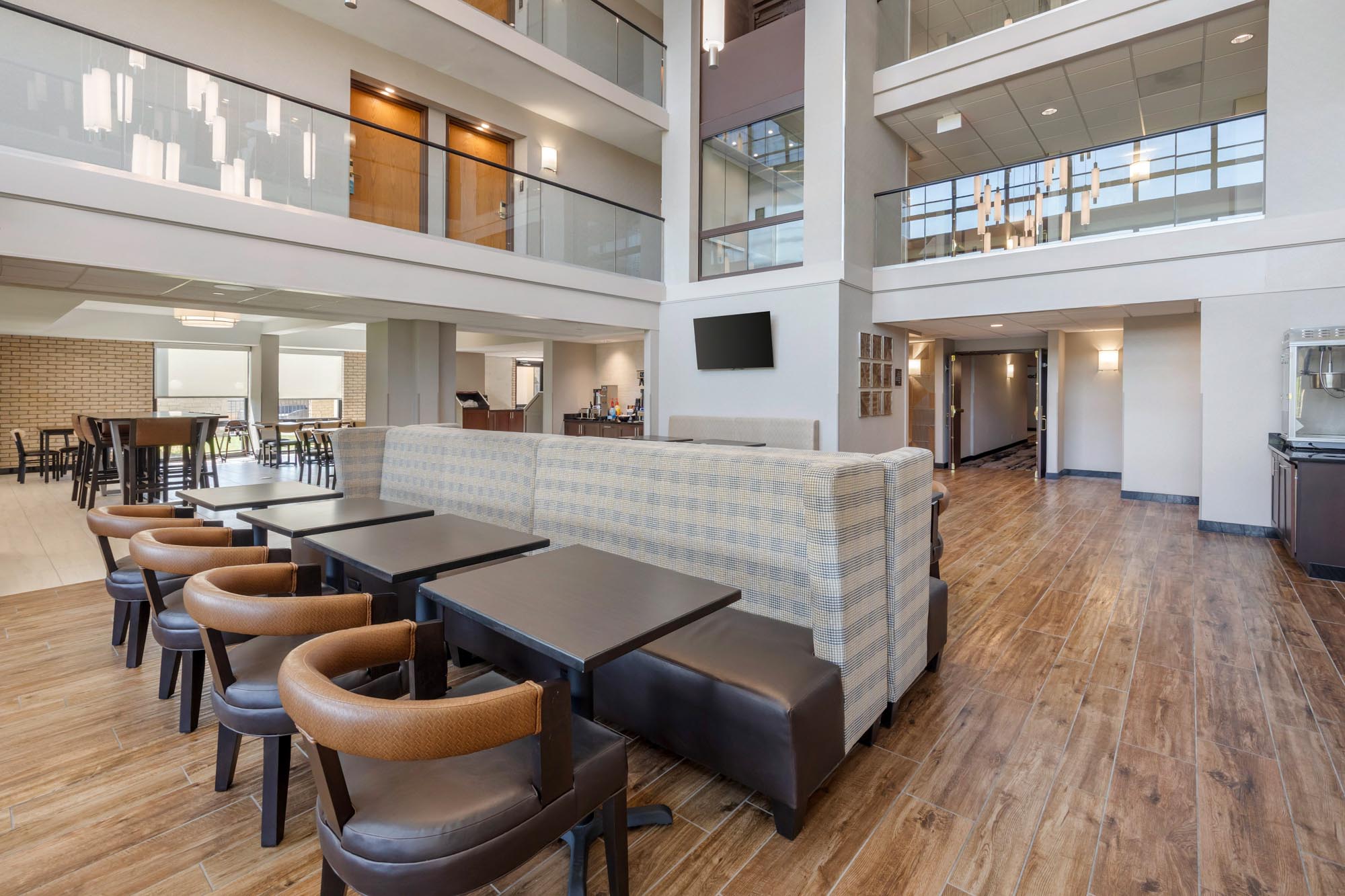 Drury Inn & Suites Paducah - Lobby