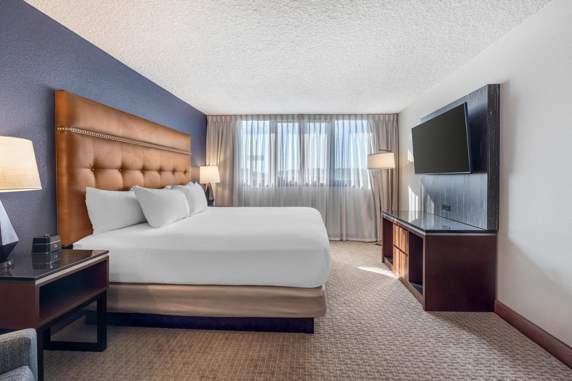 Drury Inn & Suites Paducah - King Suite