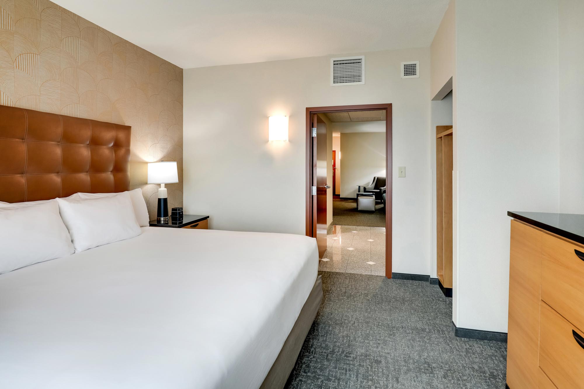 Drury Inn & Suites Montgomery - King Suite