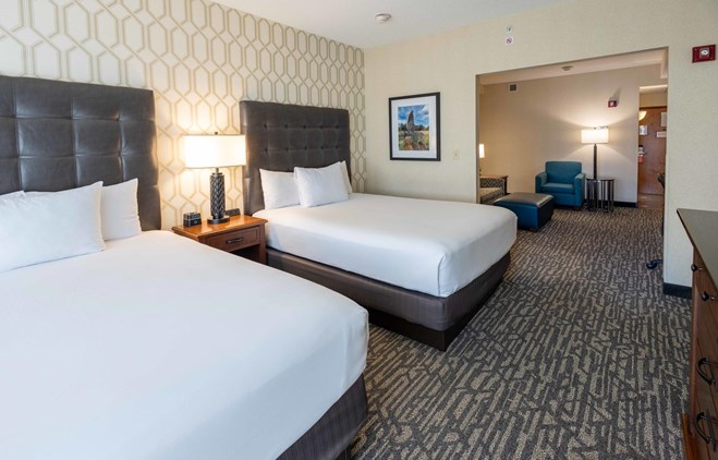 Drury Plaza Hotel St. Louis Chesterfield - 2 Queen Room Deluxe with Sofa Sleeper