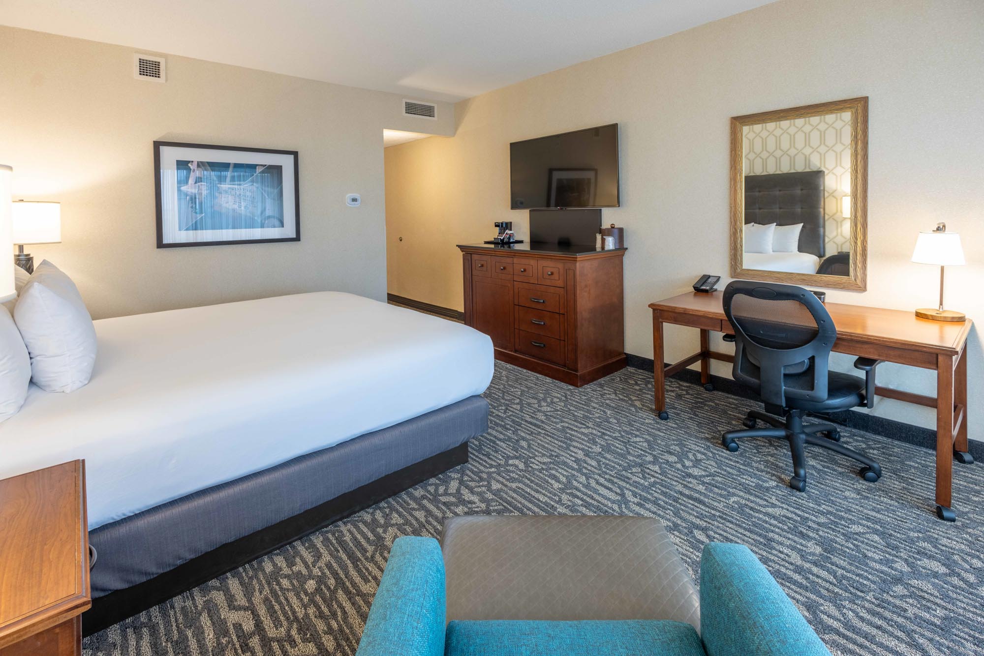 Drury Plaza Hotel St. Louis Chesterfield - King Room Deluxe