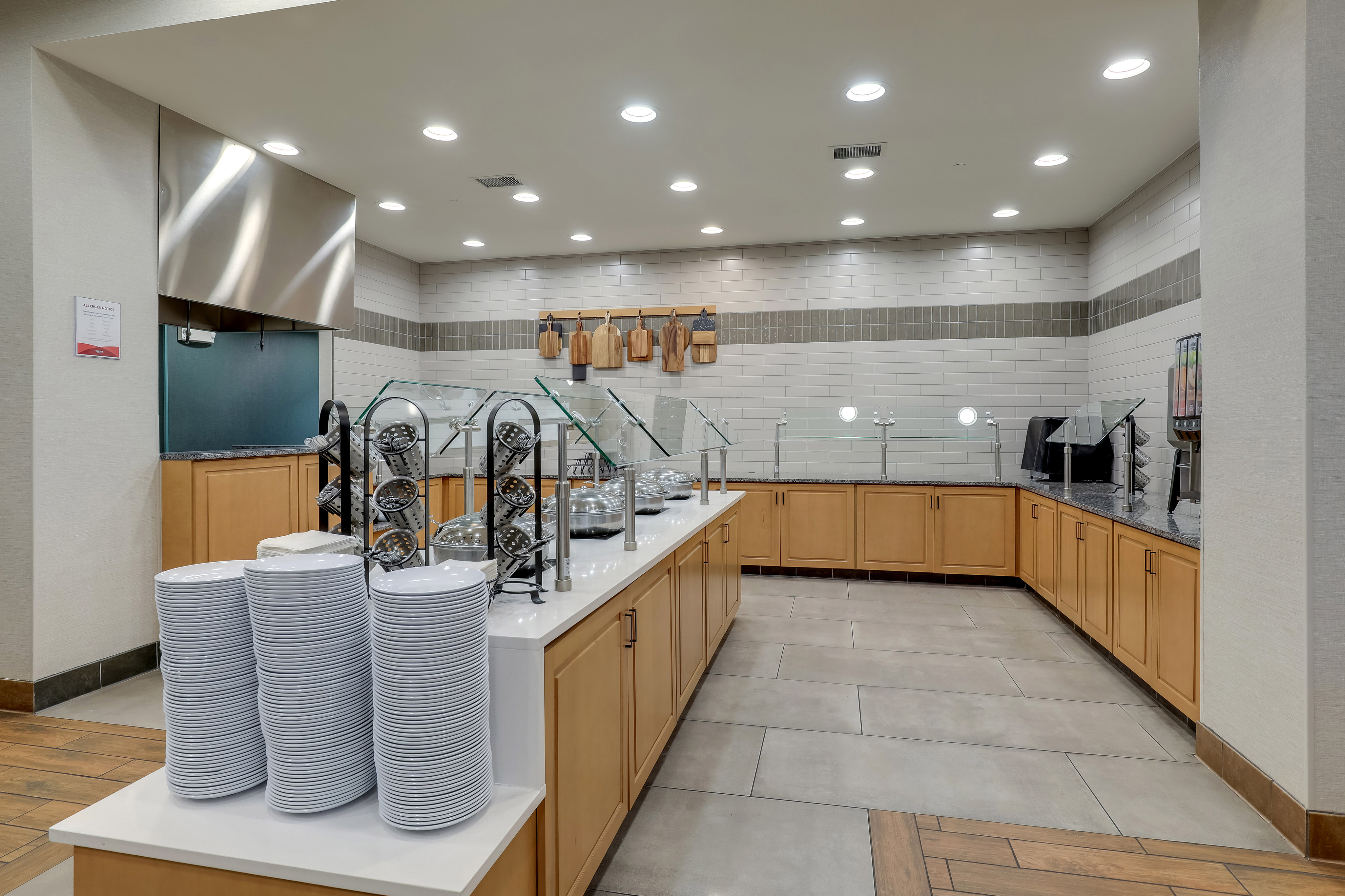 Drury Inn & Suites Dayton North - Dining