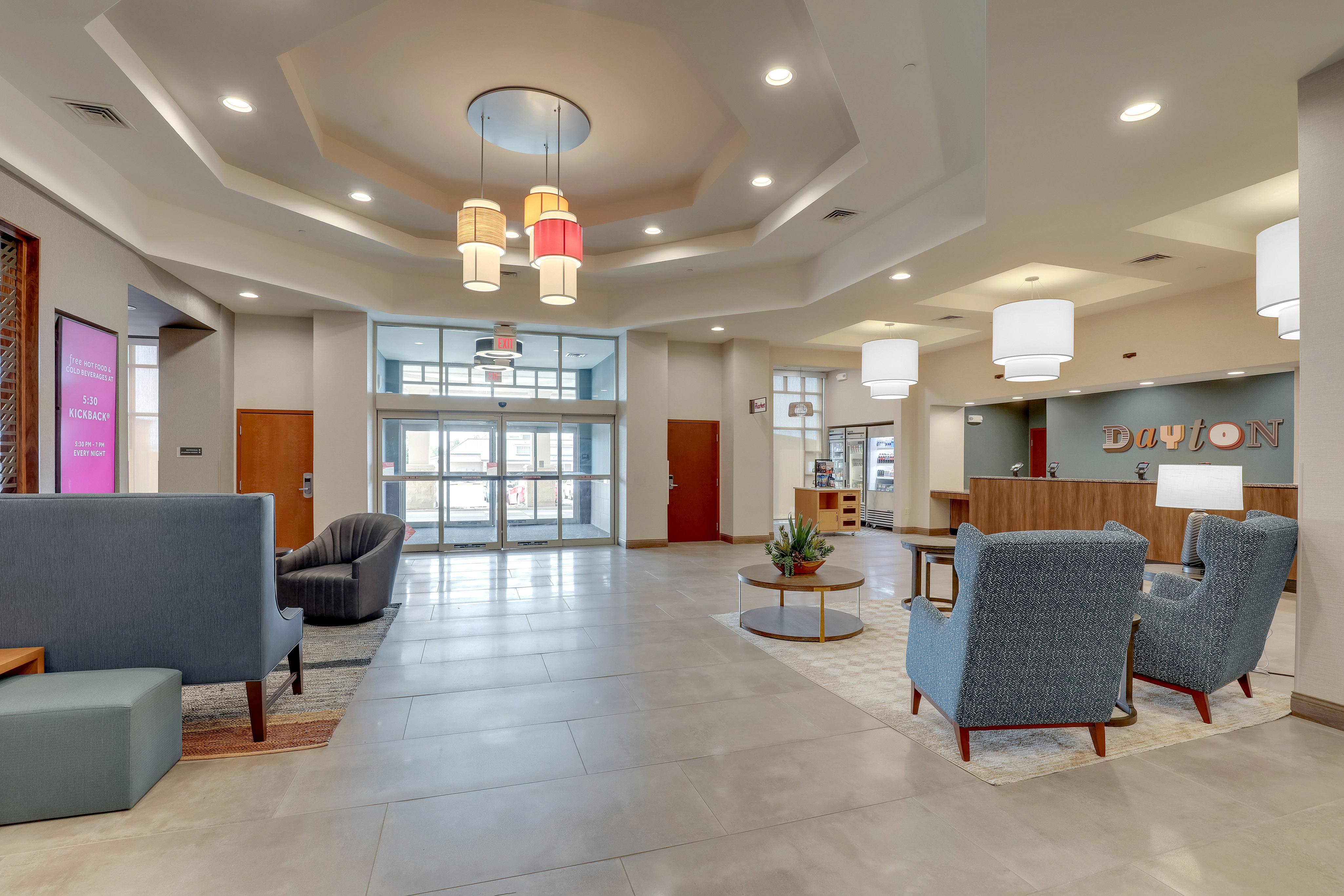 Drury Inn & Suites Dayton North - Lobby