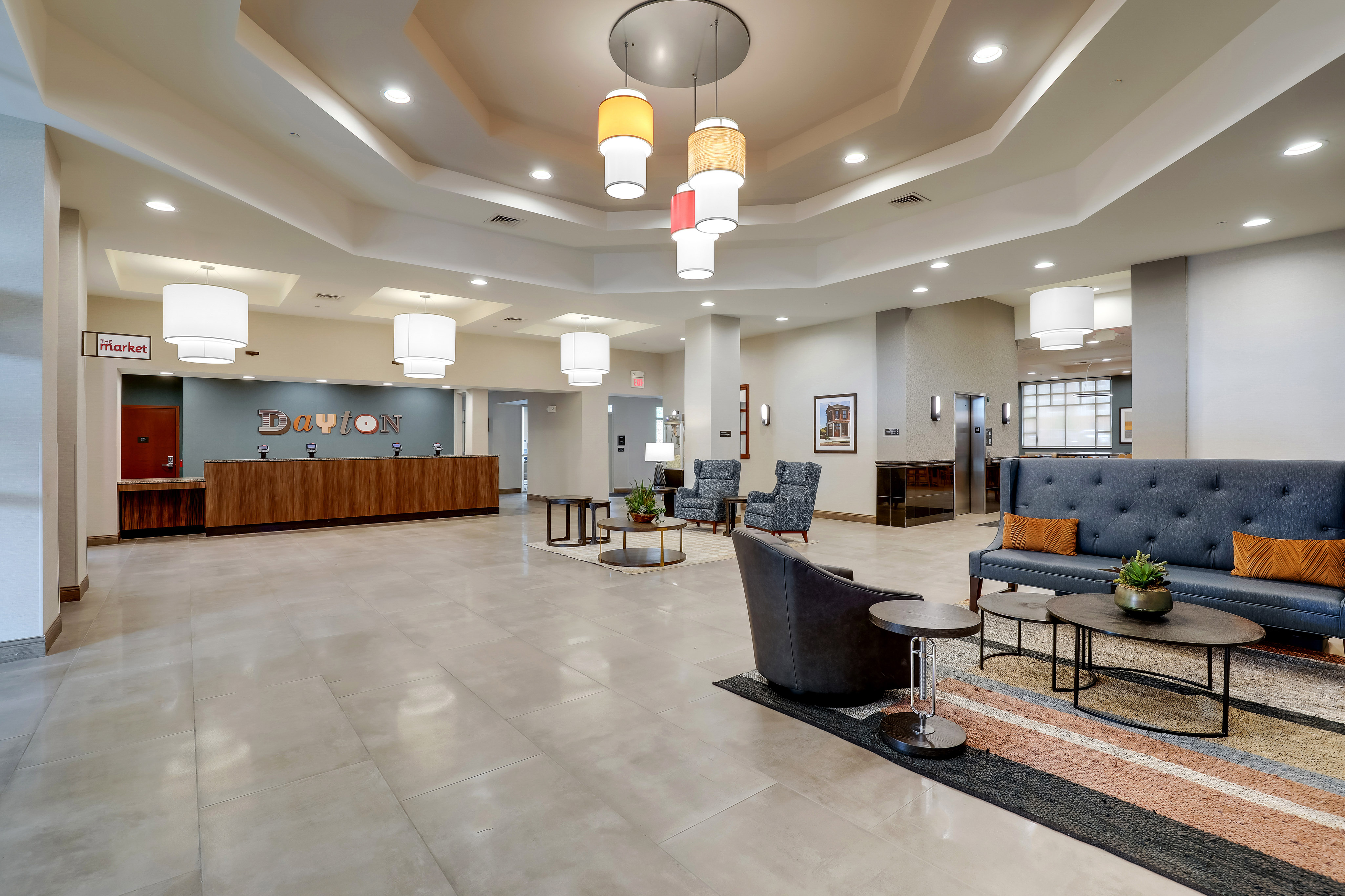 Drury Inn & Suites Dayton North - Lobby