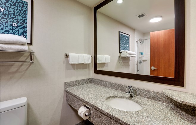 Drury Inn & Suites Dayton North - Bath