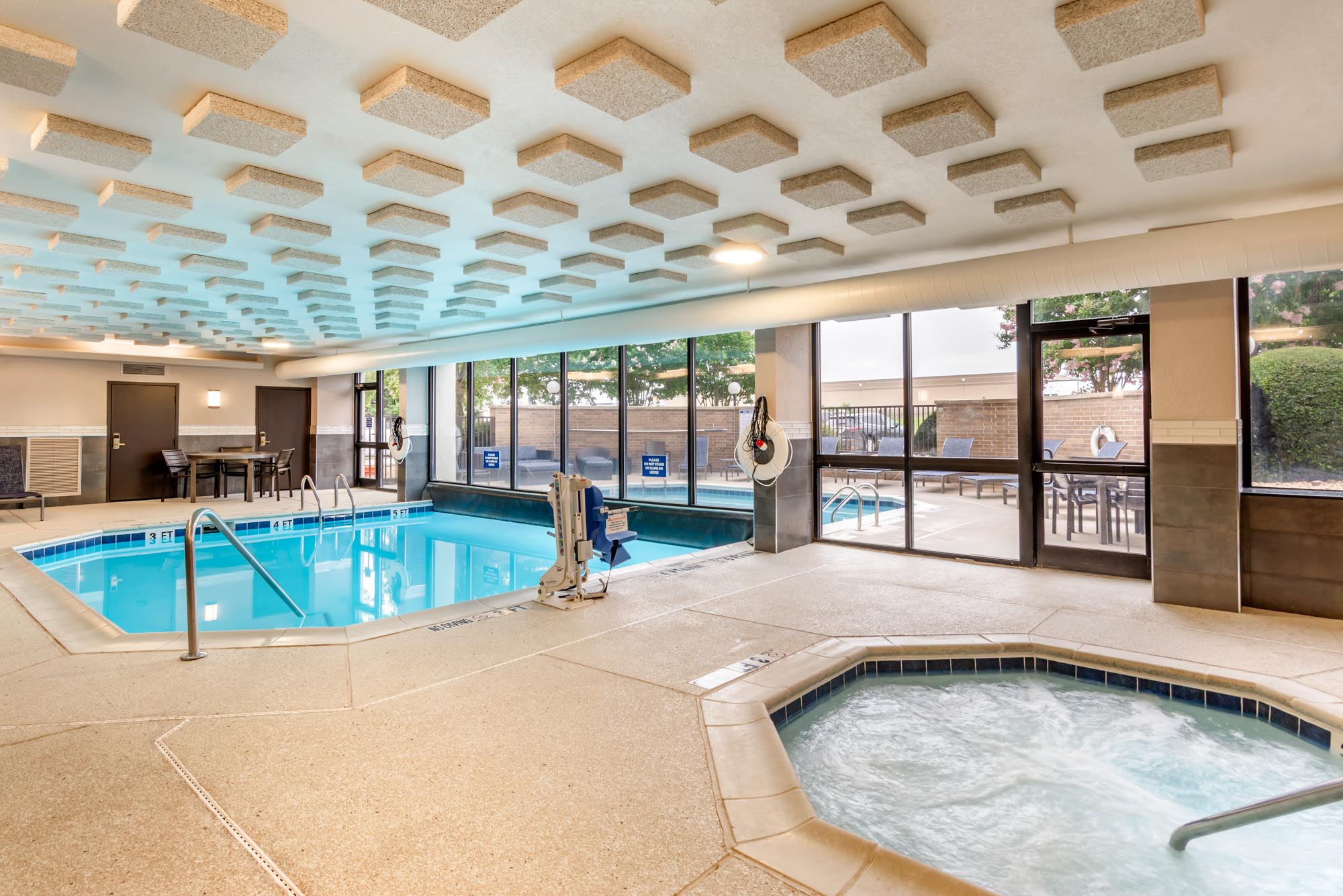 Drury Inn & Suites Atlanta Morrow - Pool