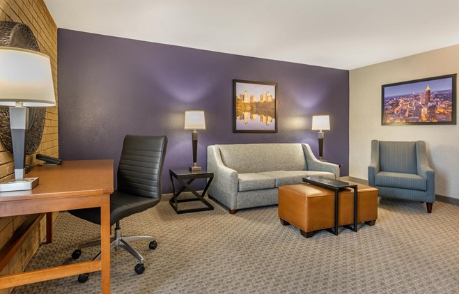 Drury Inn & Suites Atlanta Morrow - King Suite
