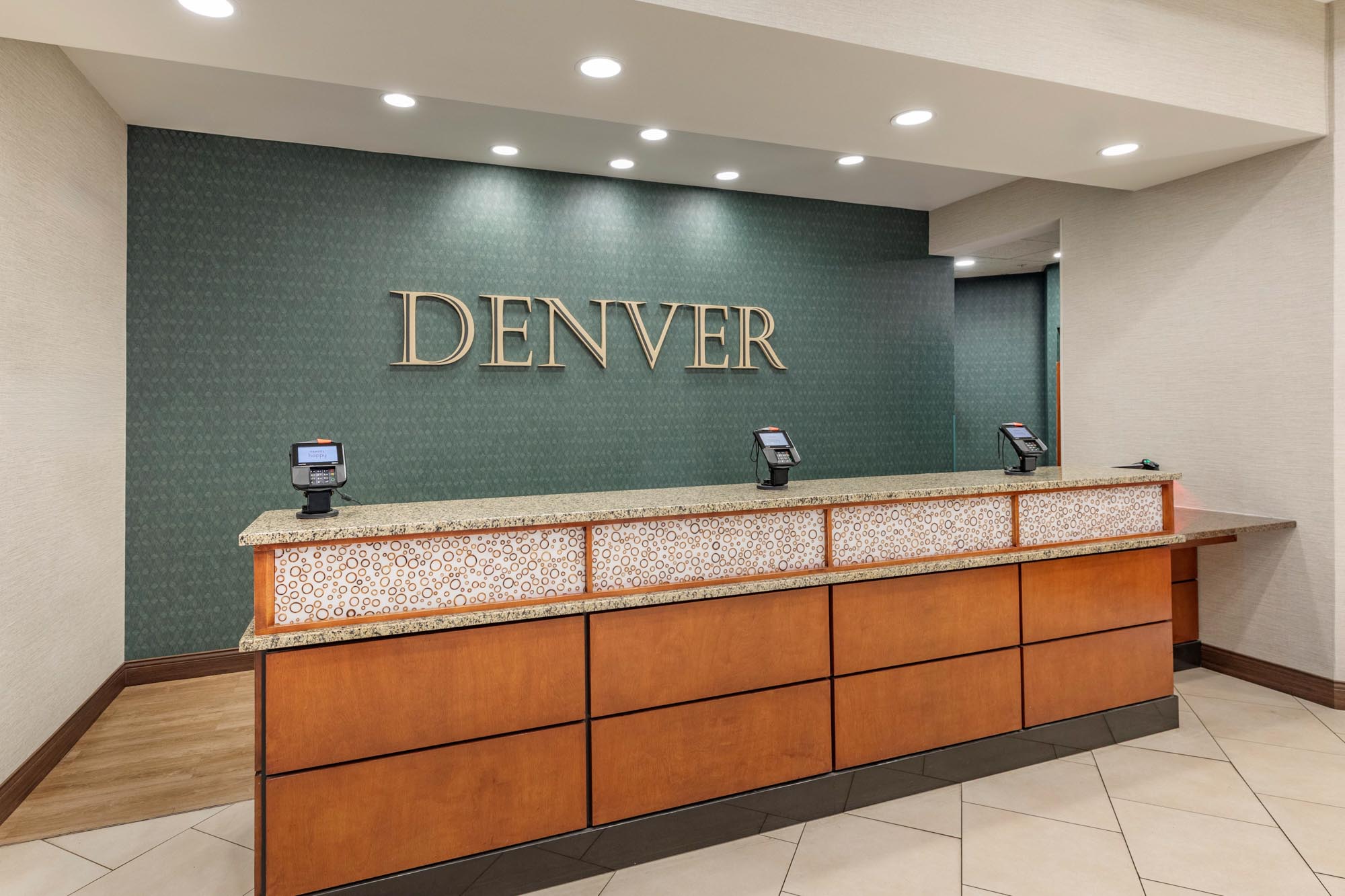 Drury Plaza Hotel Denver Central Park - Lobby