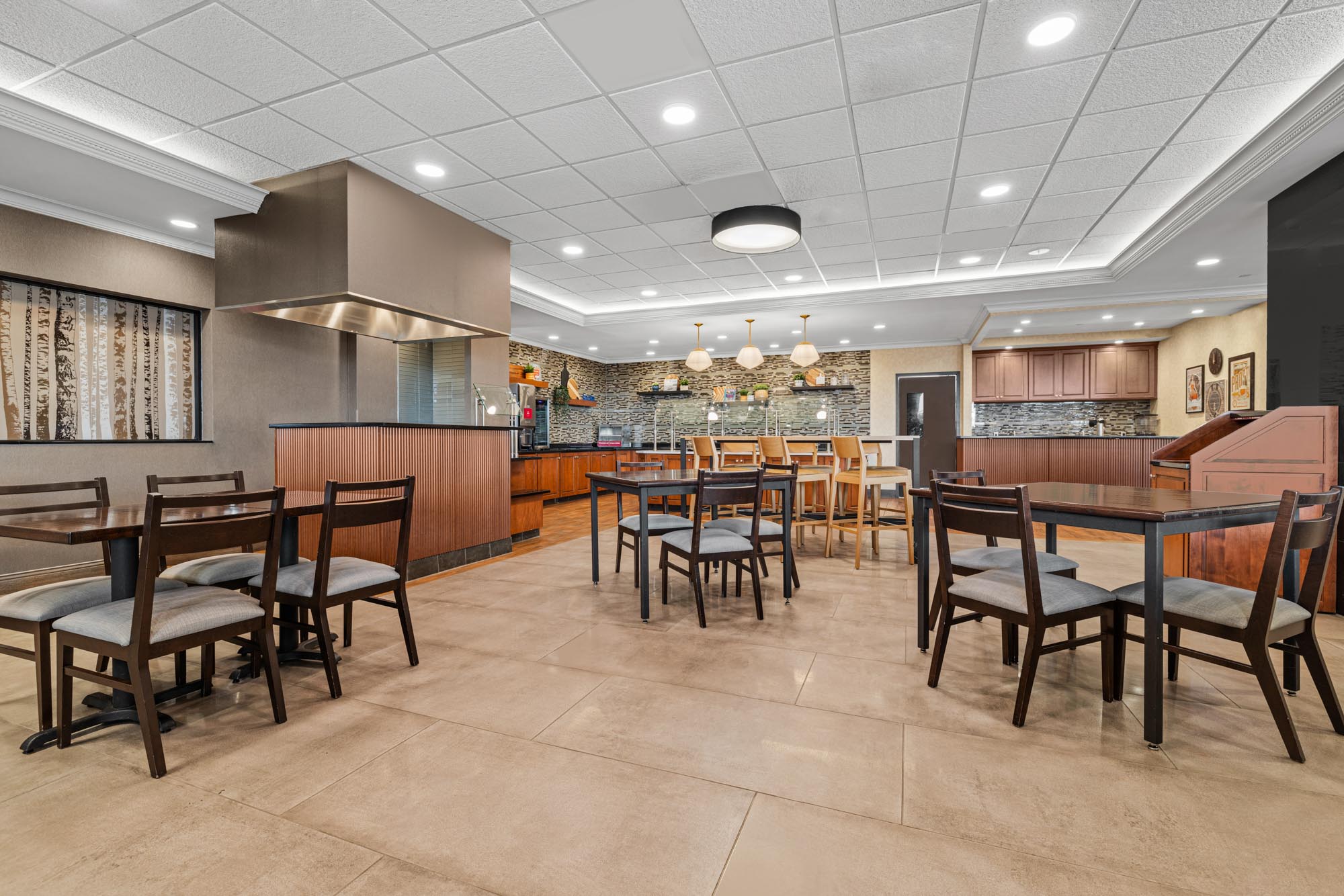 Drury Plaza Hotel St. Louis Creve Coeur - Dining Area