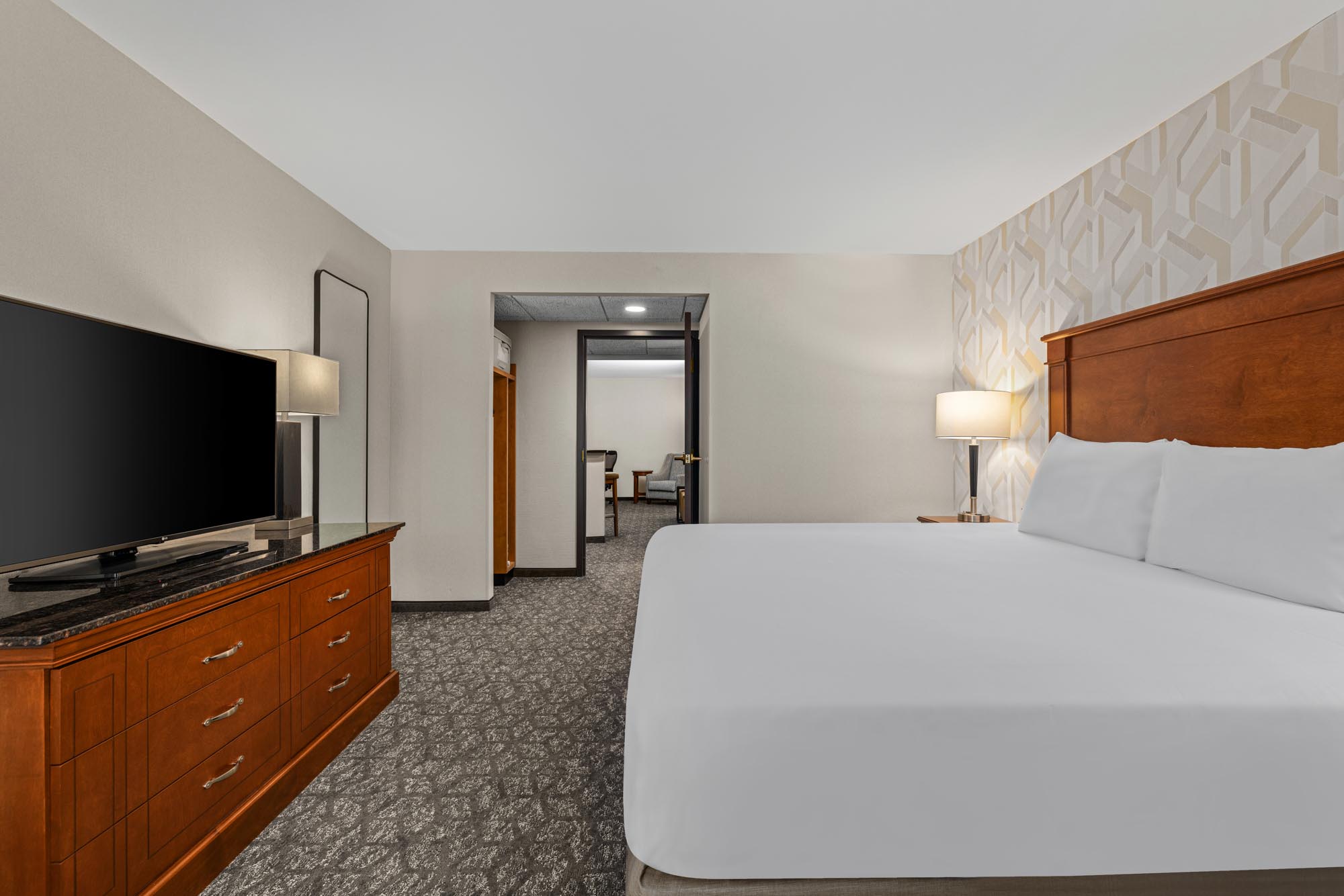 Drury Plaza Hotel St. Louis Creve Coeur - King Suite