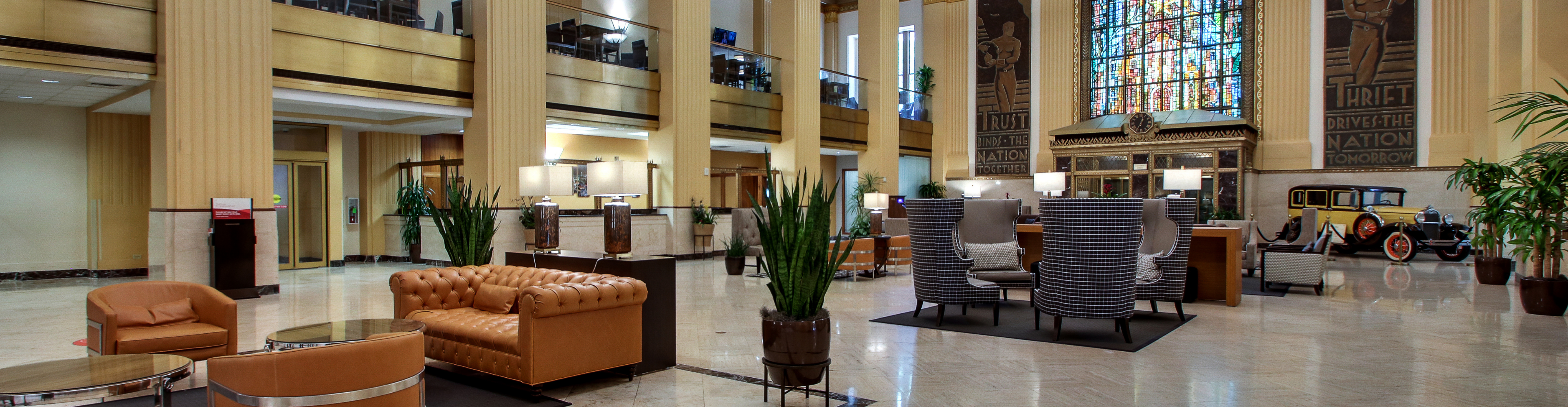 Drury Plaza Hotel Lobby