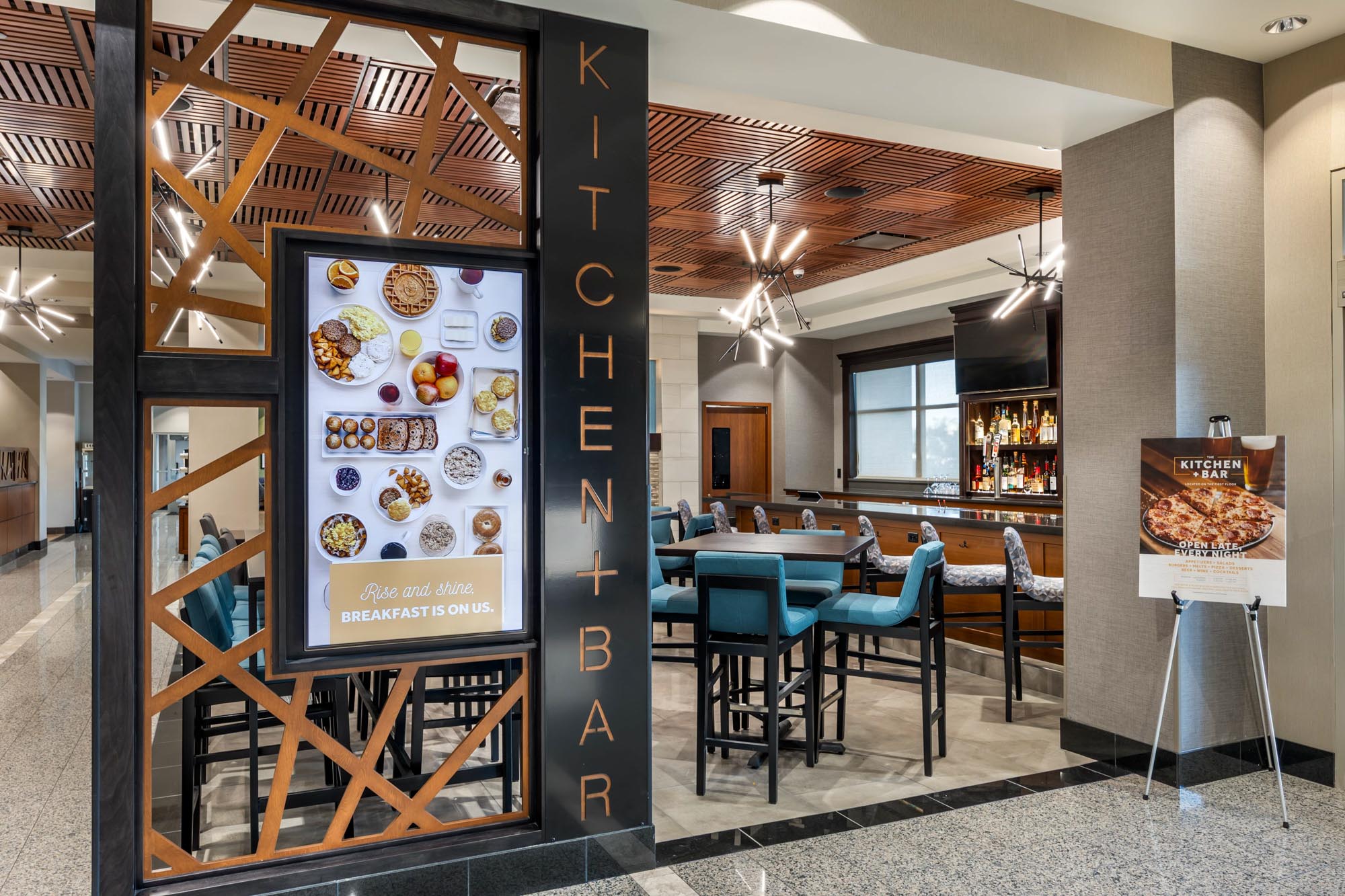 Drury Plaza Hotel Columbia - Kitchen + Bar