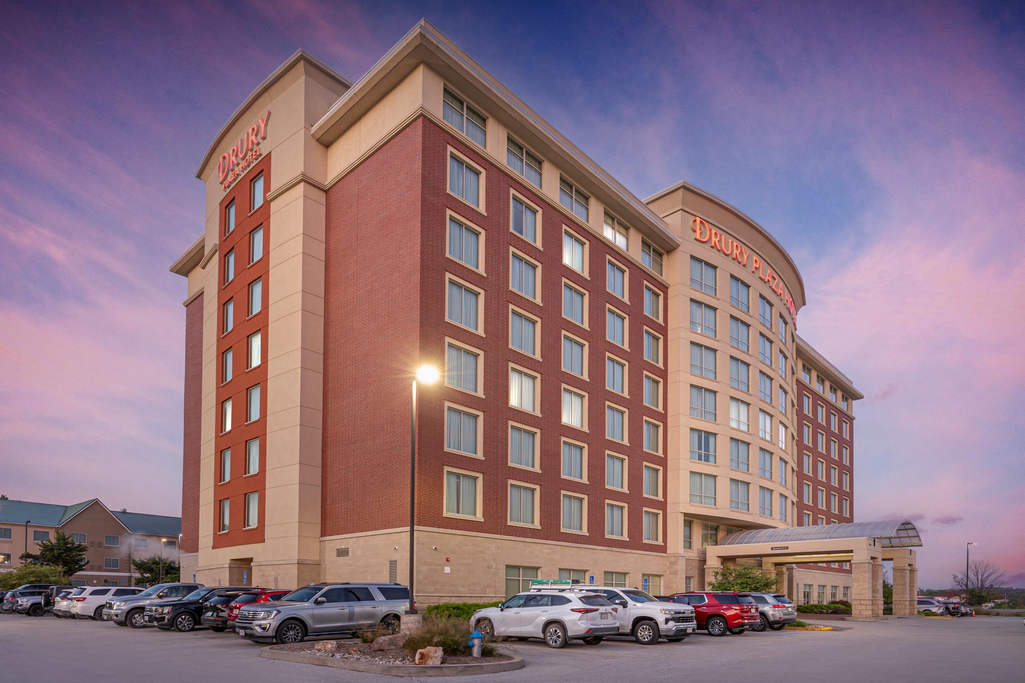 Drury Plaza Hotel Columbia - Exterior