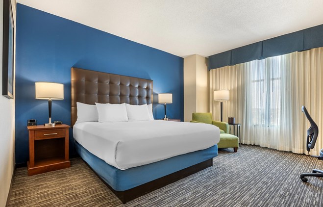 Drury Plaza Hotel Columbia - King Bed Deluxe