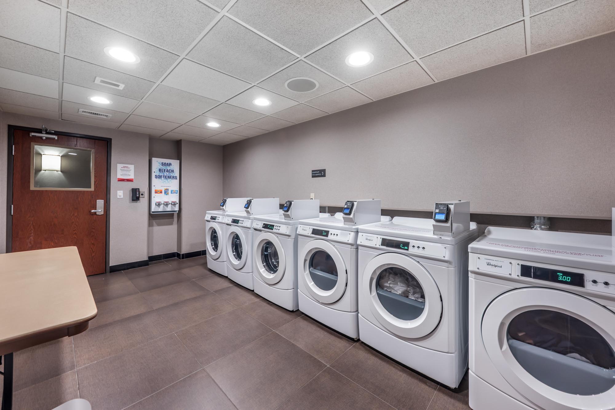 Drury Plaza Hotel San Antonio North Stone Oak - Laundry
