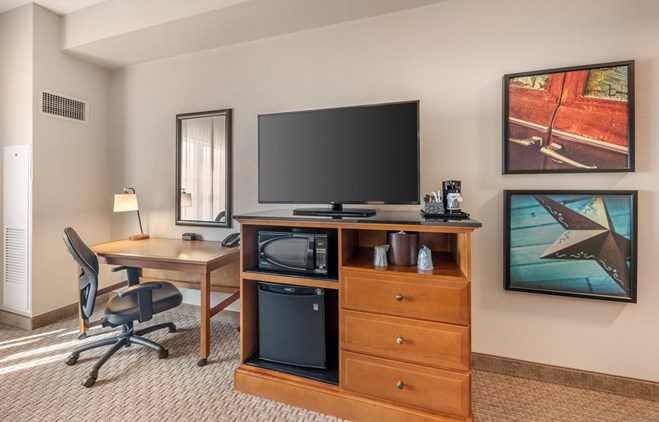 Drury Plaza Hotel San Antonio North Stone Oak - 2 Queen Beds Guestroom