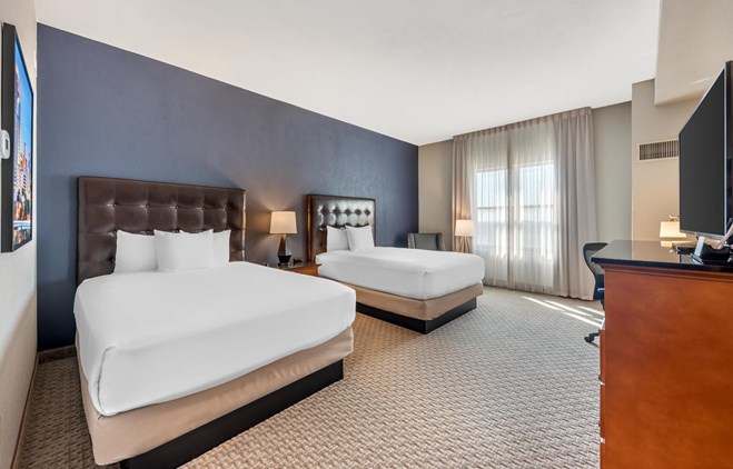 Drury Plaza Hotel San Antonio North Stone Oak - 2 Queen Beds Guestroom