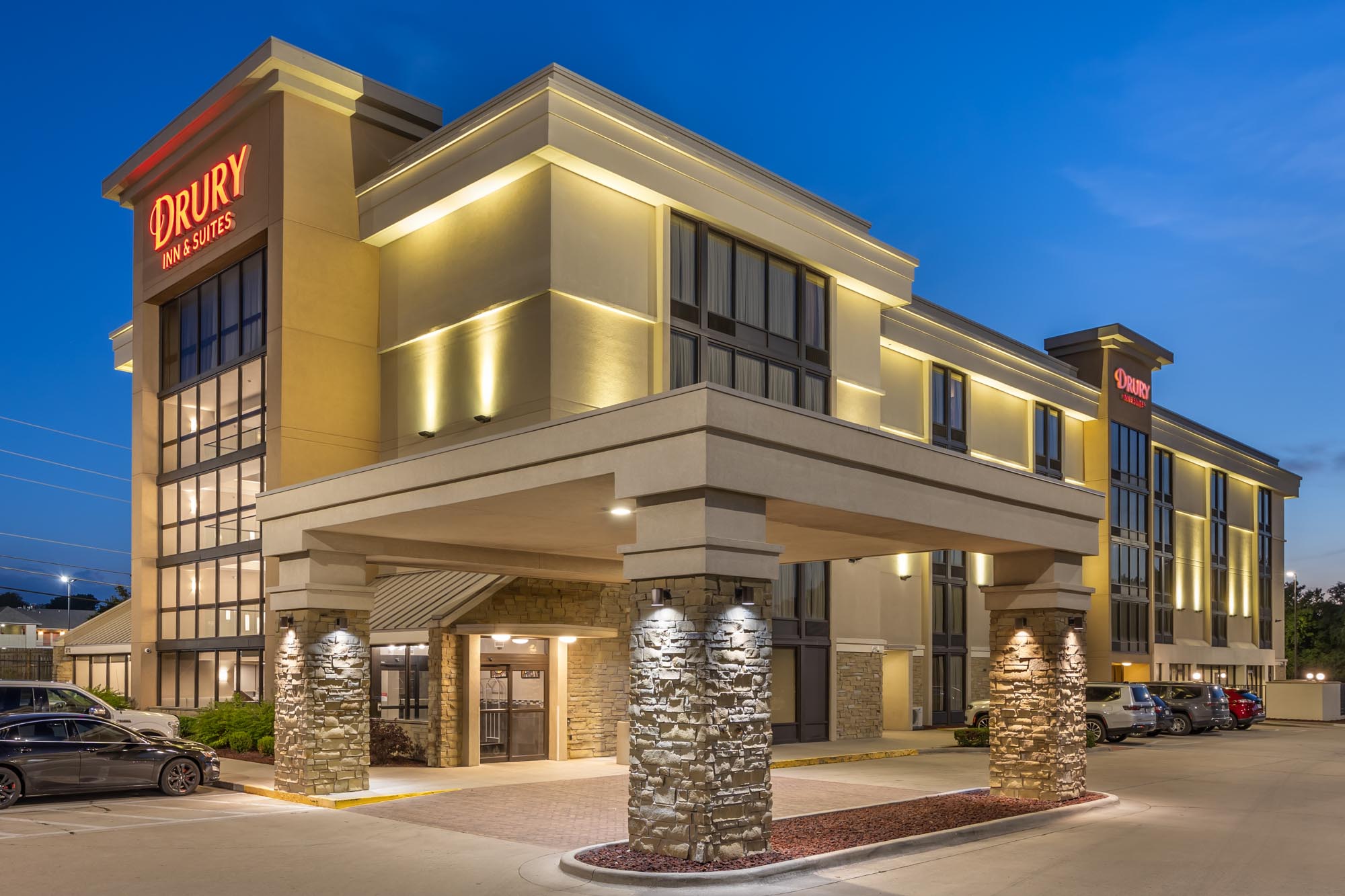 Drury Inn & Suites Springfield, MO - Exterior