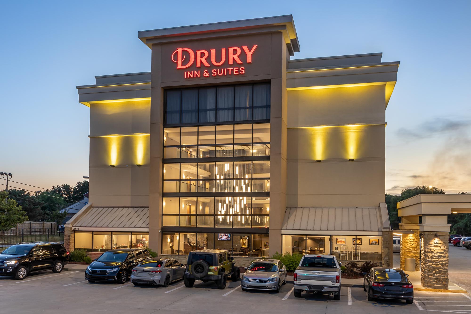 Drury Inn & Suites Springfield, MO - Exterior