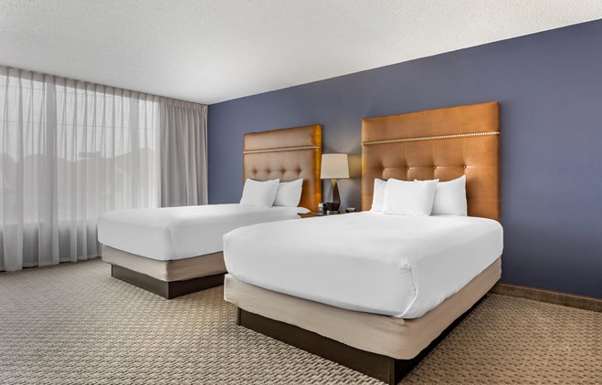 Drury Inn & Suites Springfield, MO - 2 Queen Bed Suite