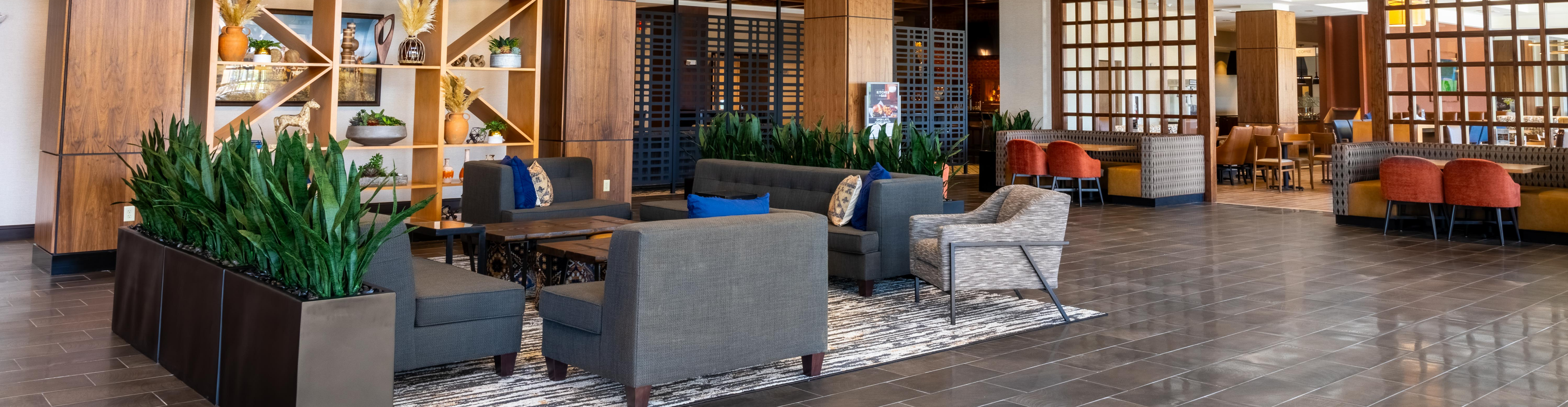 Lobby area of Drury Plaza Hotel Arlington