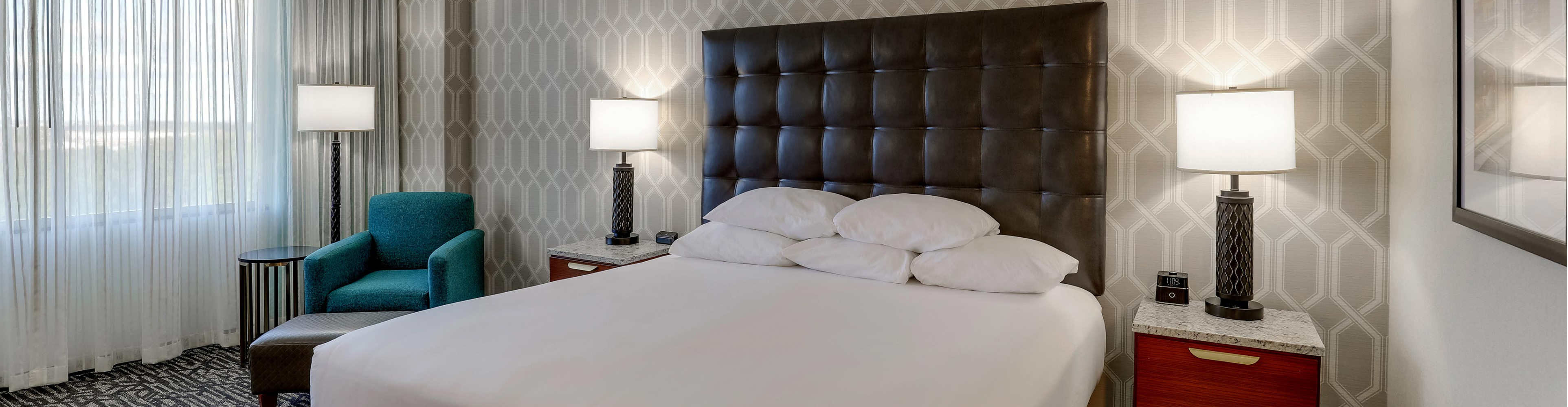 King guest room at Drury Plaza Hotel Richmond 