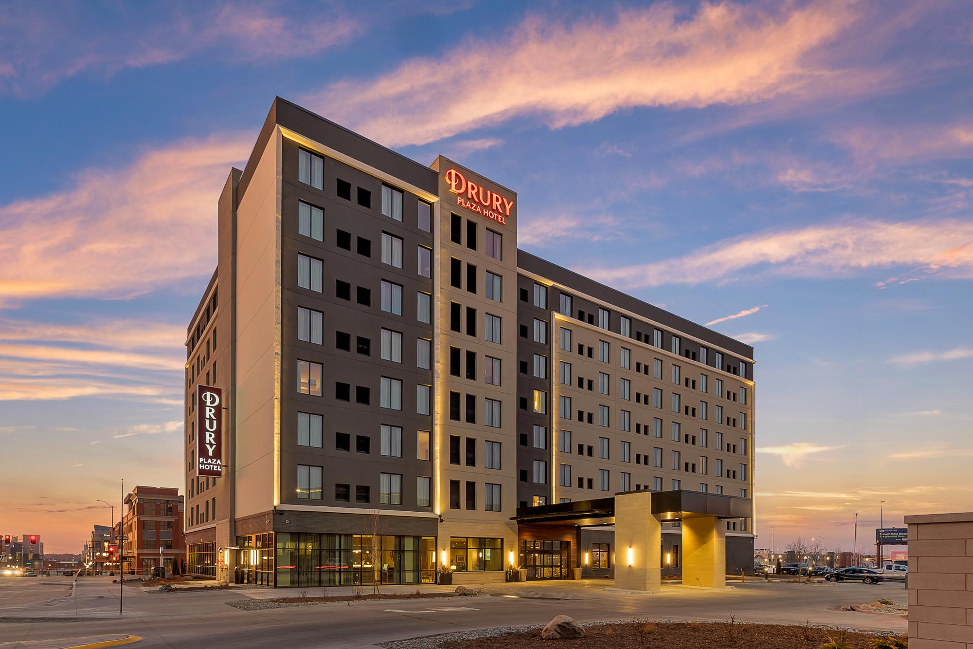 Drury Plaza Hotel Lincoln Downtown - Exterior