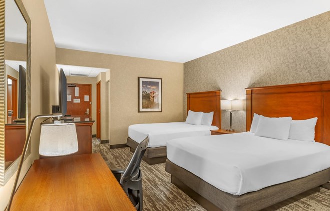 Drury Plaza Hotel St. Louis Brentwood - 2 Queen Bed Room