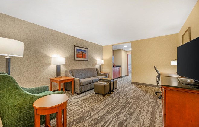 Drury Plaza Hotel St. Louis Brentwood - King Suite