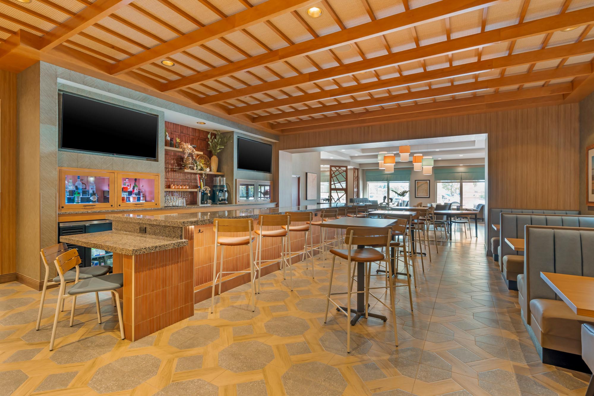 Drury Inn & Suites Fort Myers Airport FGCU - Bar