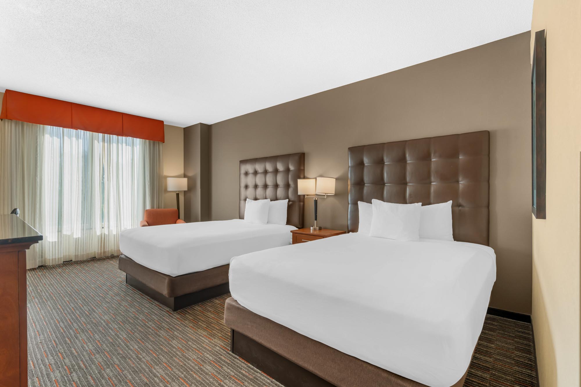 Drury Inn & Suites Fort Myers Airport FGCU - 2 Queen Beds